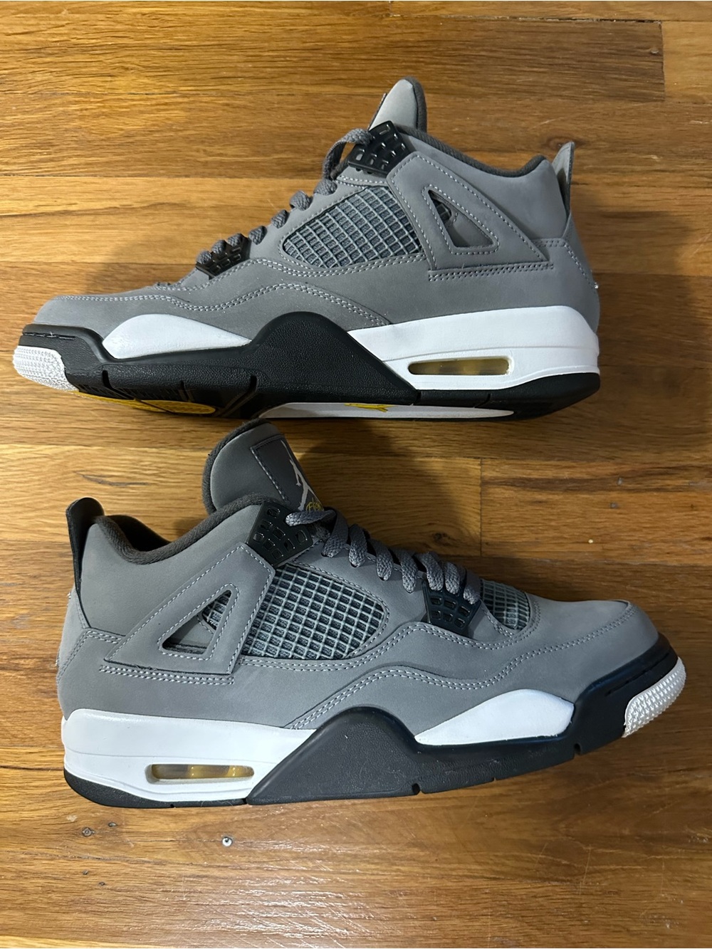 Air Jordan 4 Retro “Cool Grey” Size 10.5 men’s